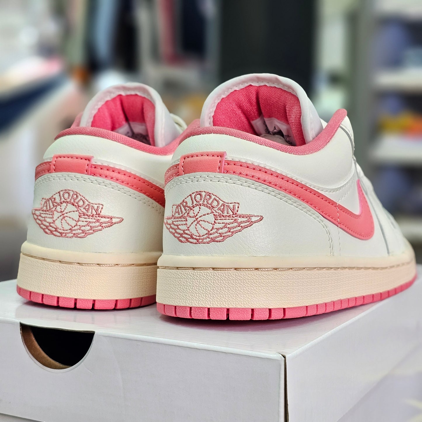 Jordan 1 Low Pink Salt