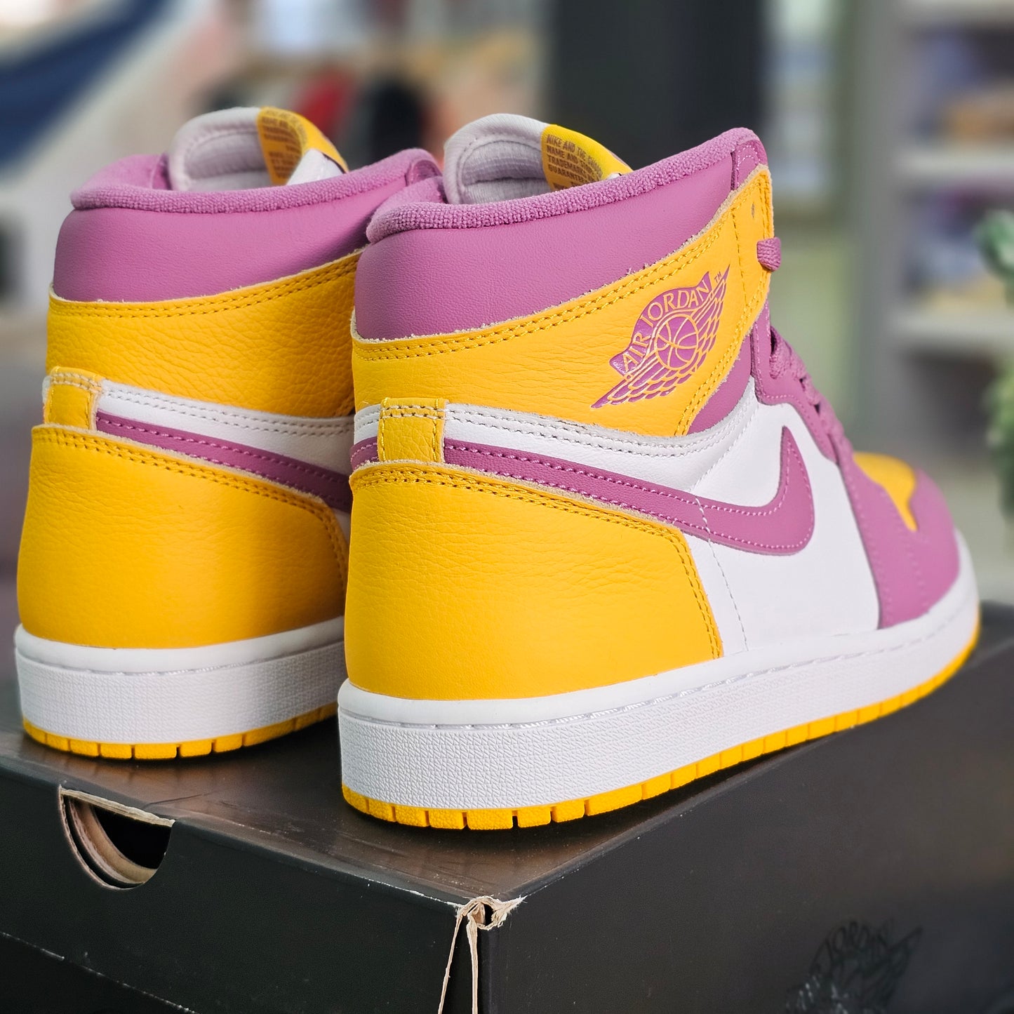 Jordan 1 High Brotherhood