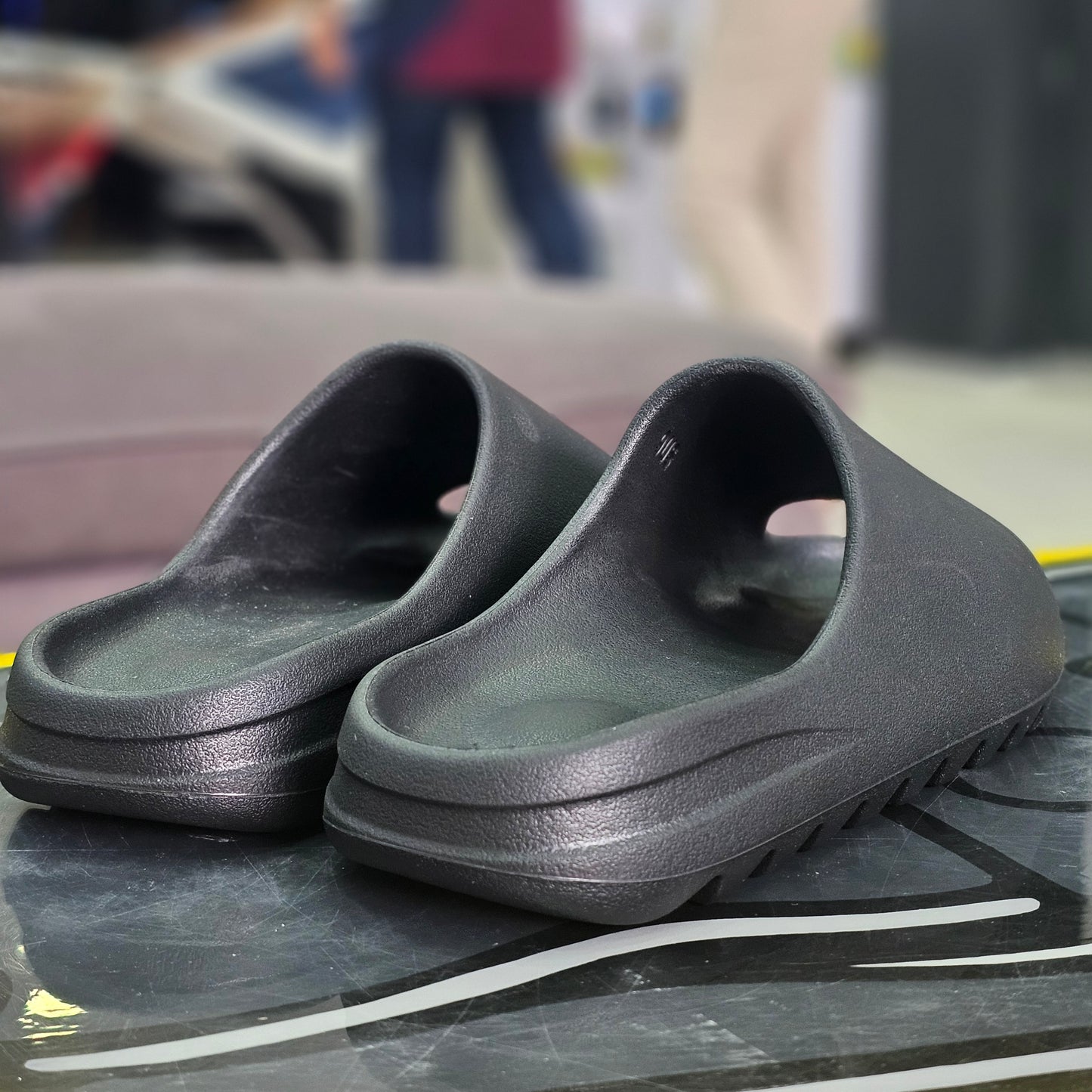 YZY Slide Black