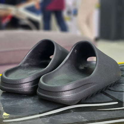 YZY Slide Black