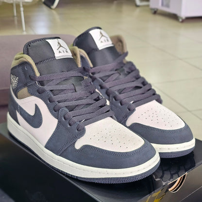 Jordan 1 mid Medium Olive
