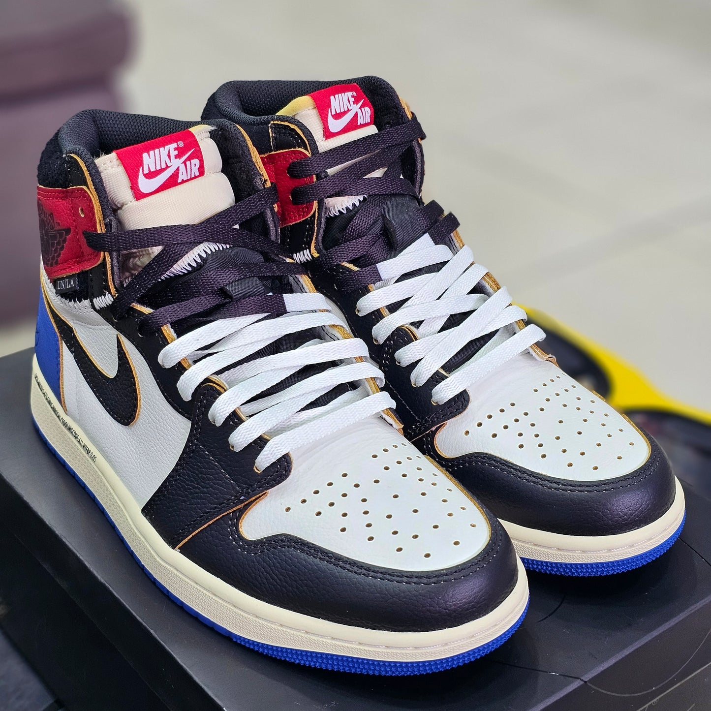 Jordan 1 Retro High OG x Fragment Design x Union LA Varsity Red