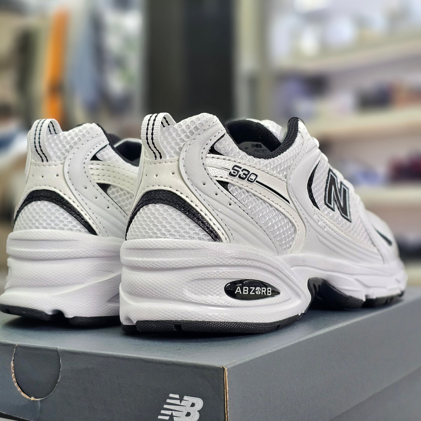 New Balance 530 White Black