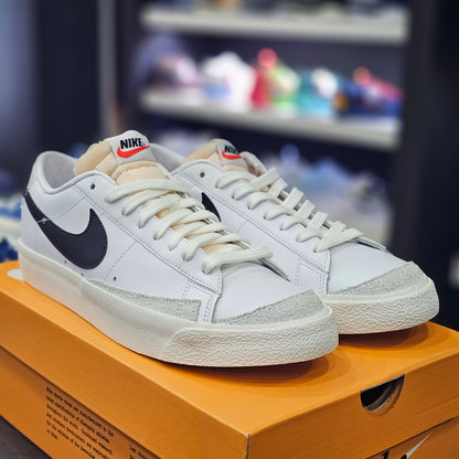 Blazer Low White Clásico
