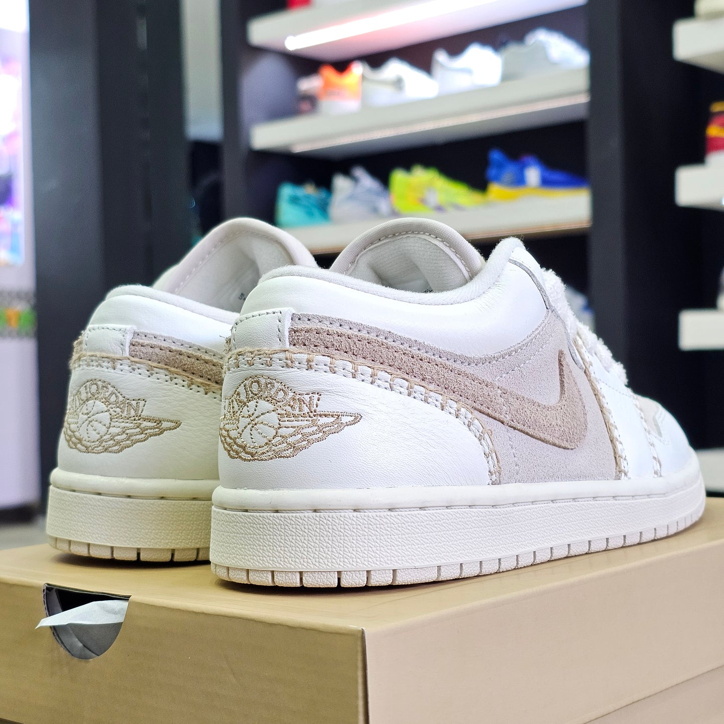 Jordan 1 Low Hemp