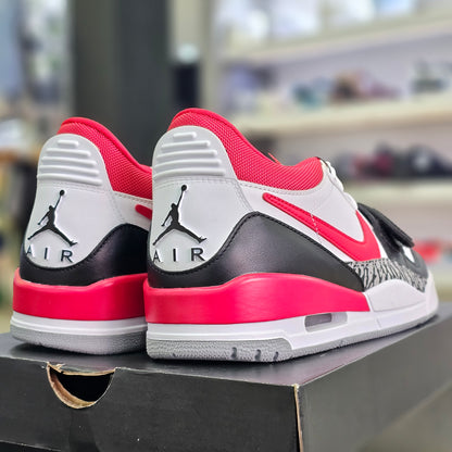 Jordan Legacy 312 Low Black Toe