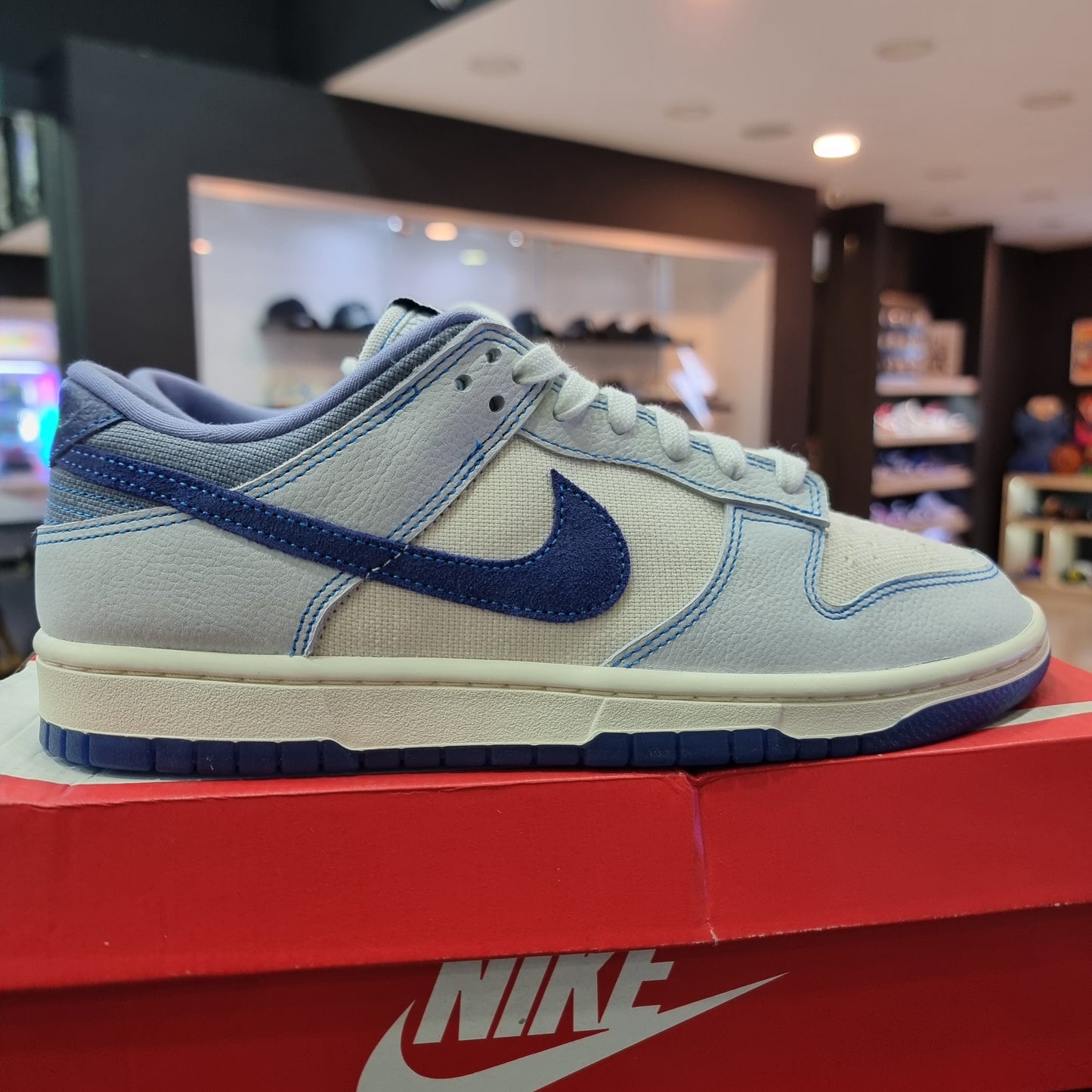 Dunk Low Retro SE Blue Void