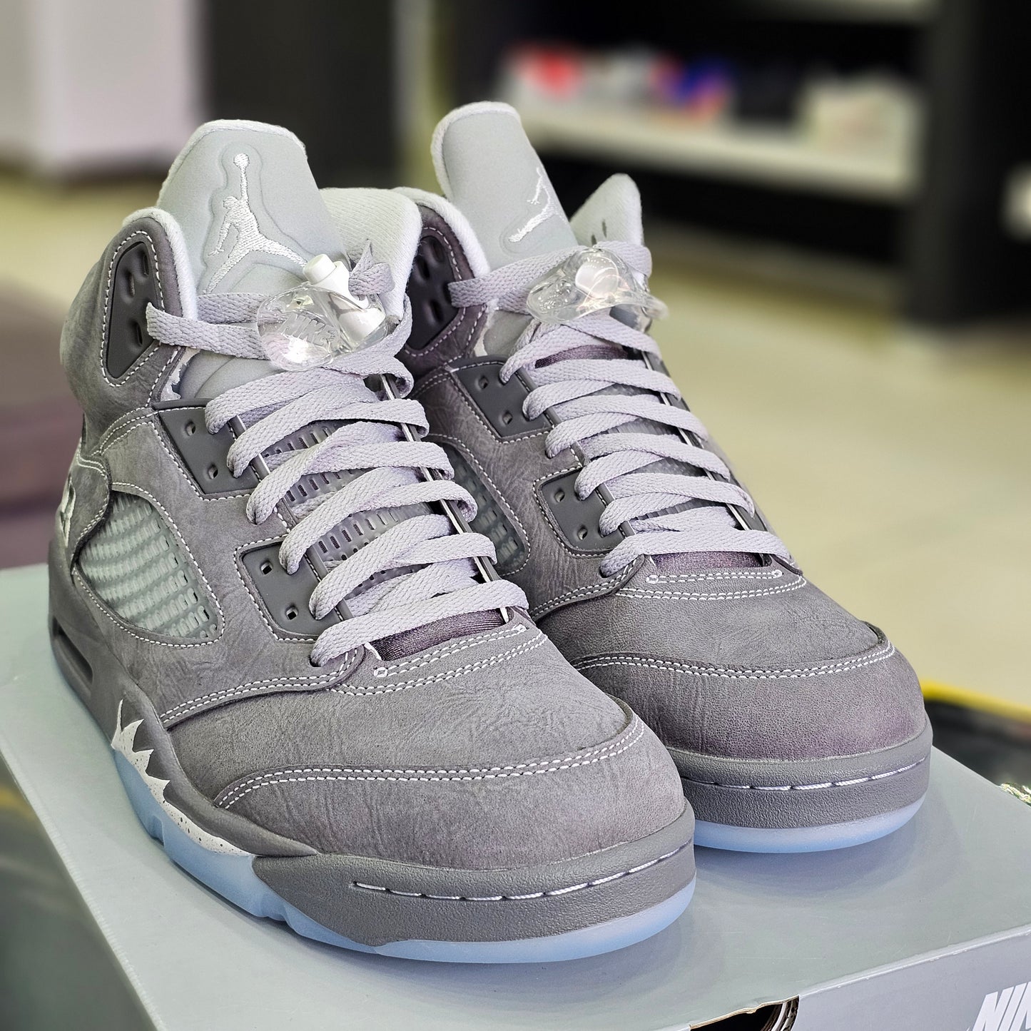 Jordan 5 Retro Wolf Grey 2026