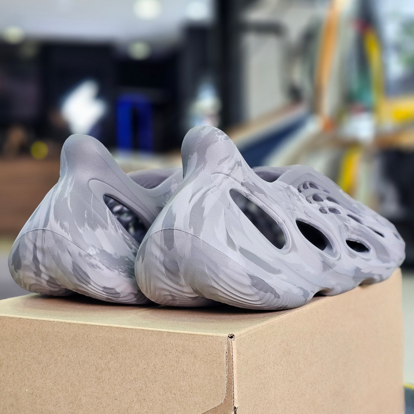 Yeezy Foam RNR MX Granite