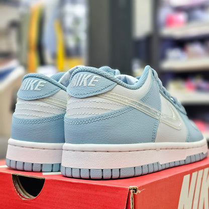 Dunk Low Aura Clear