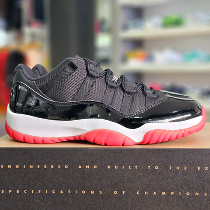 Jordan 11 Low Bred