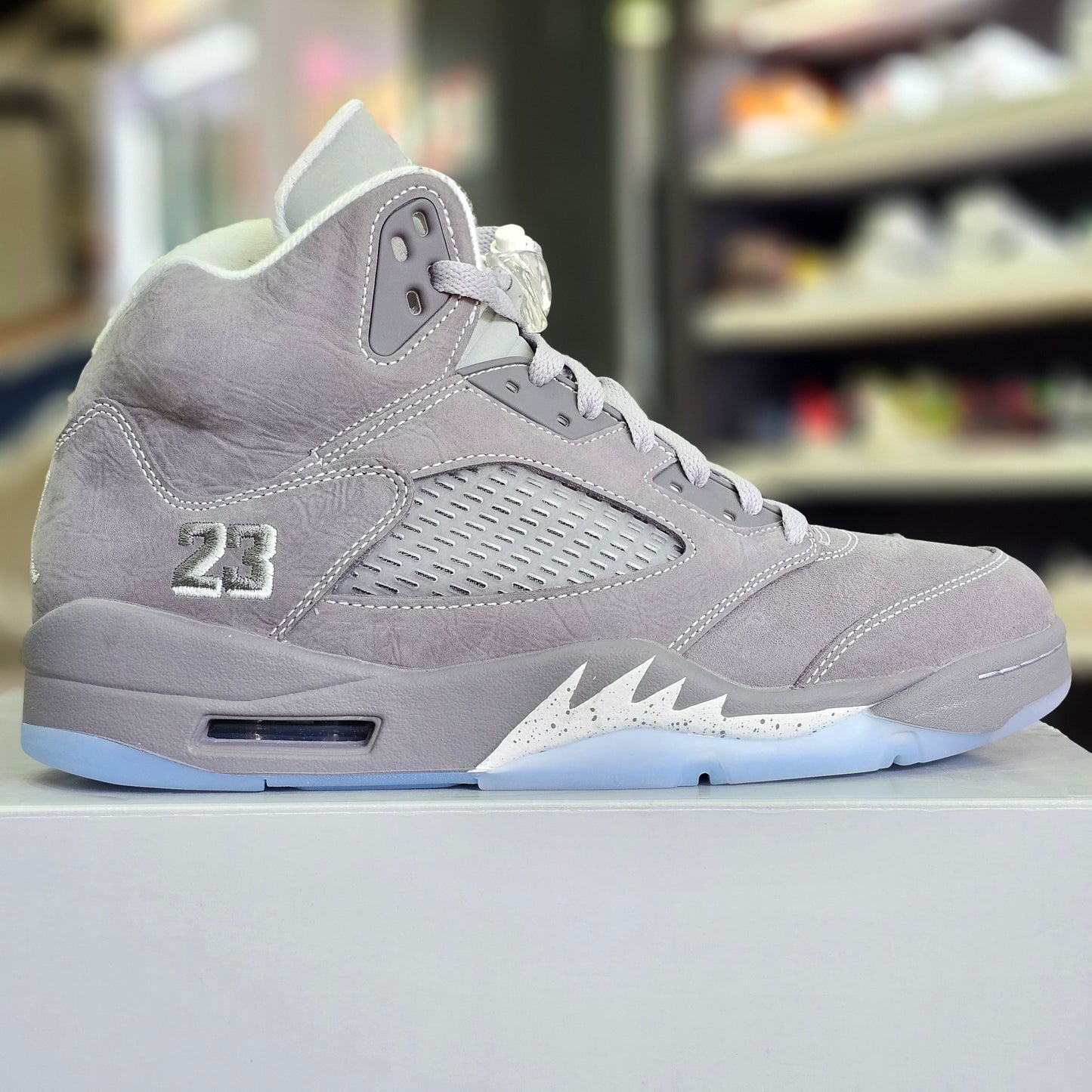 Jordan 5 Retro Wolf Grey 2026