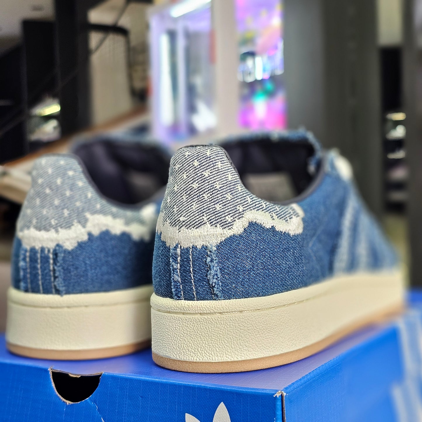 Campus 00s Legend Ink Off White Gum
