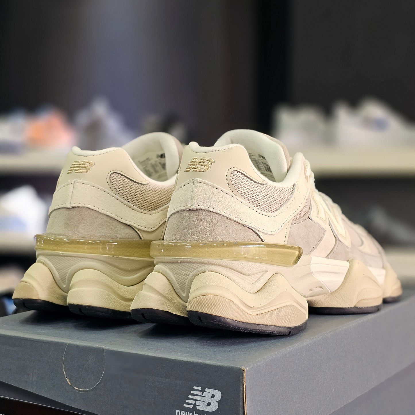 New Balance 9060 Oatmeal